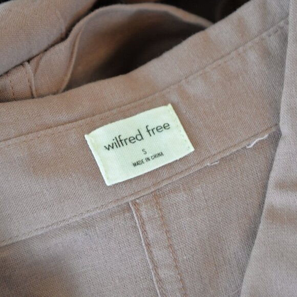 Aritzia Wilfred Free Boyfriend Button-Up Linen Shirt in Nomad Taupe Sz S - Picture 4 of 9